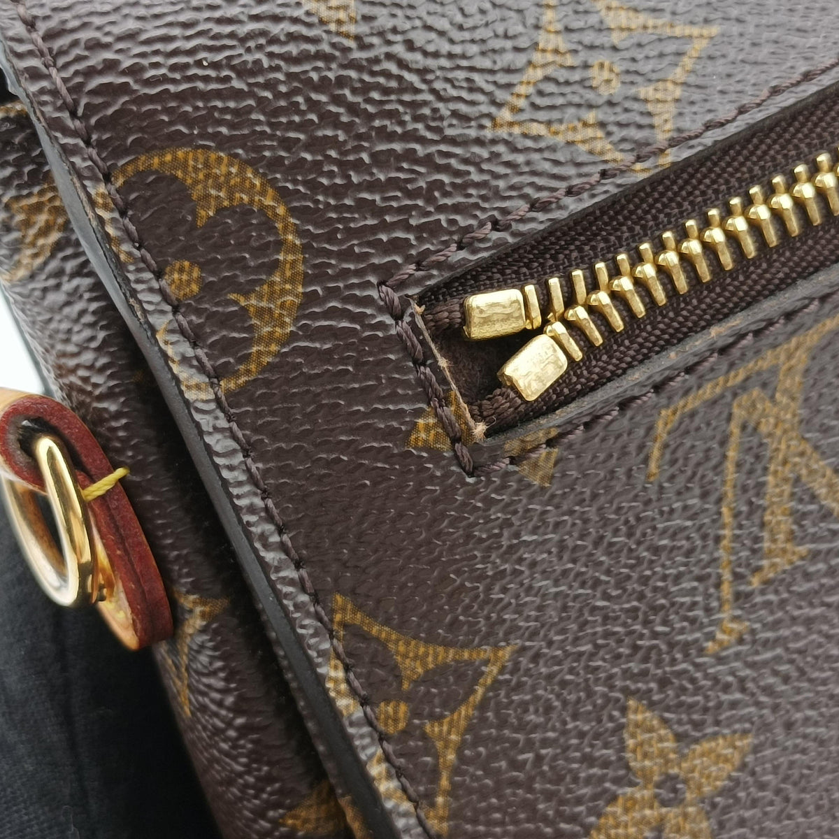 Pre-owned Louis Vuitton Pochette Metis MM Brown Monogram Canvas M44875 shoulderbag | stylenewstar