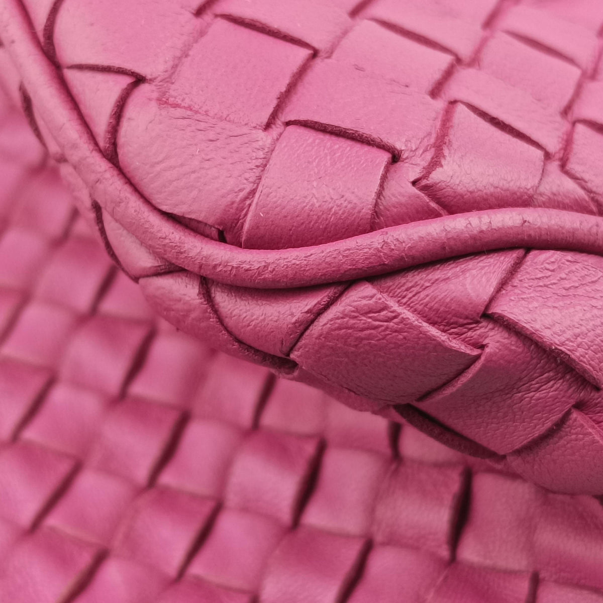 Secondhand Bottega Veneta Intrecciato Purple lambskin  shoulderbag | stylenewstar