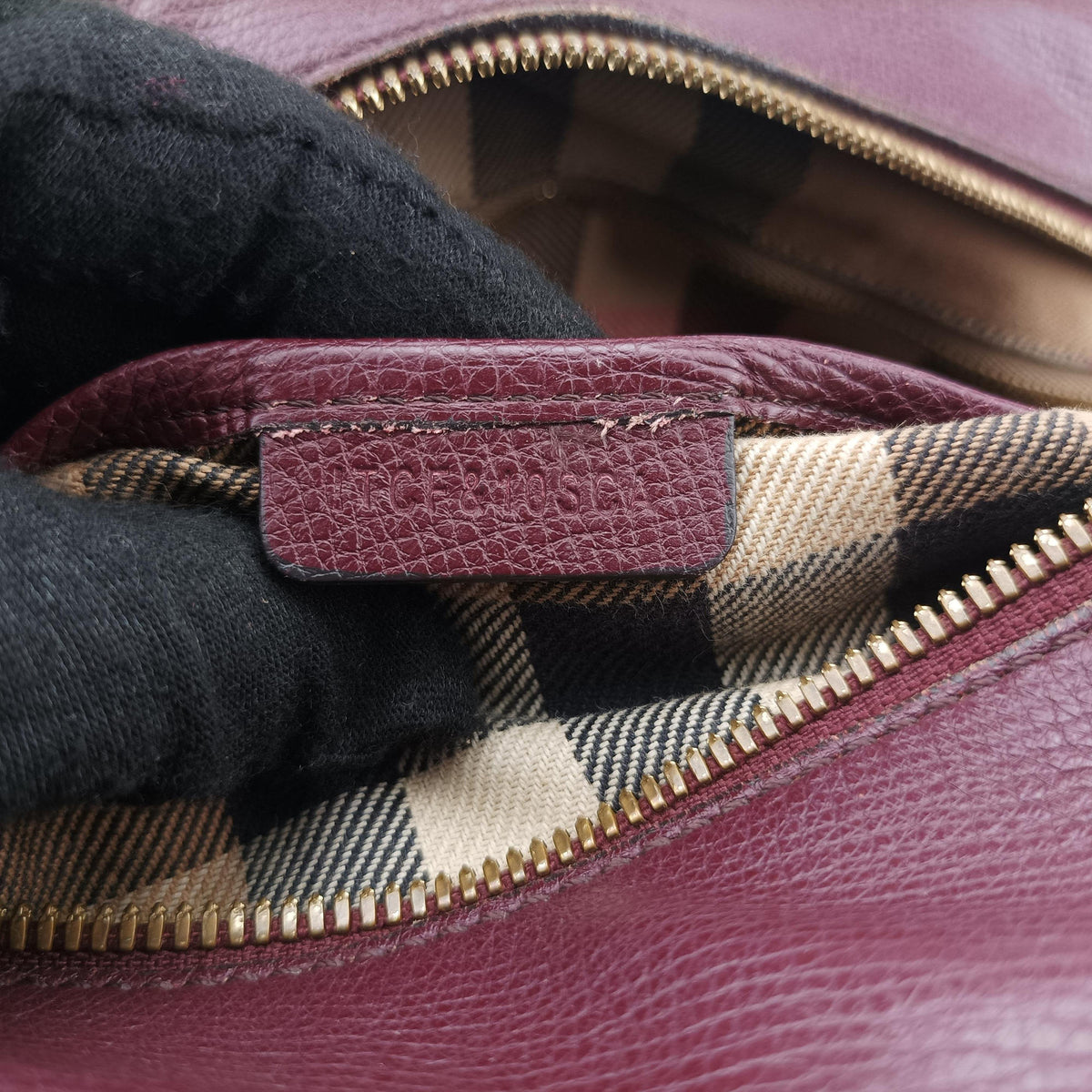 Vintage Burberry Alchester Burgundy Leather  handbag | stylenewstar