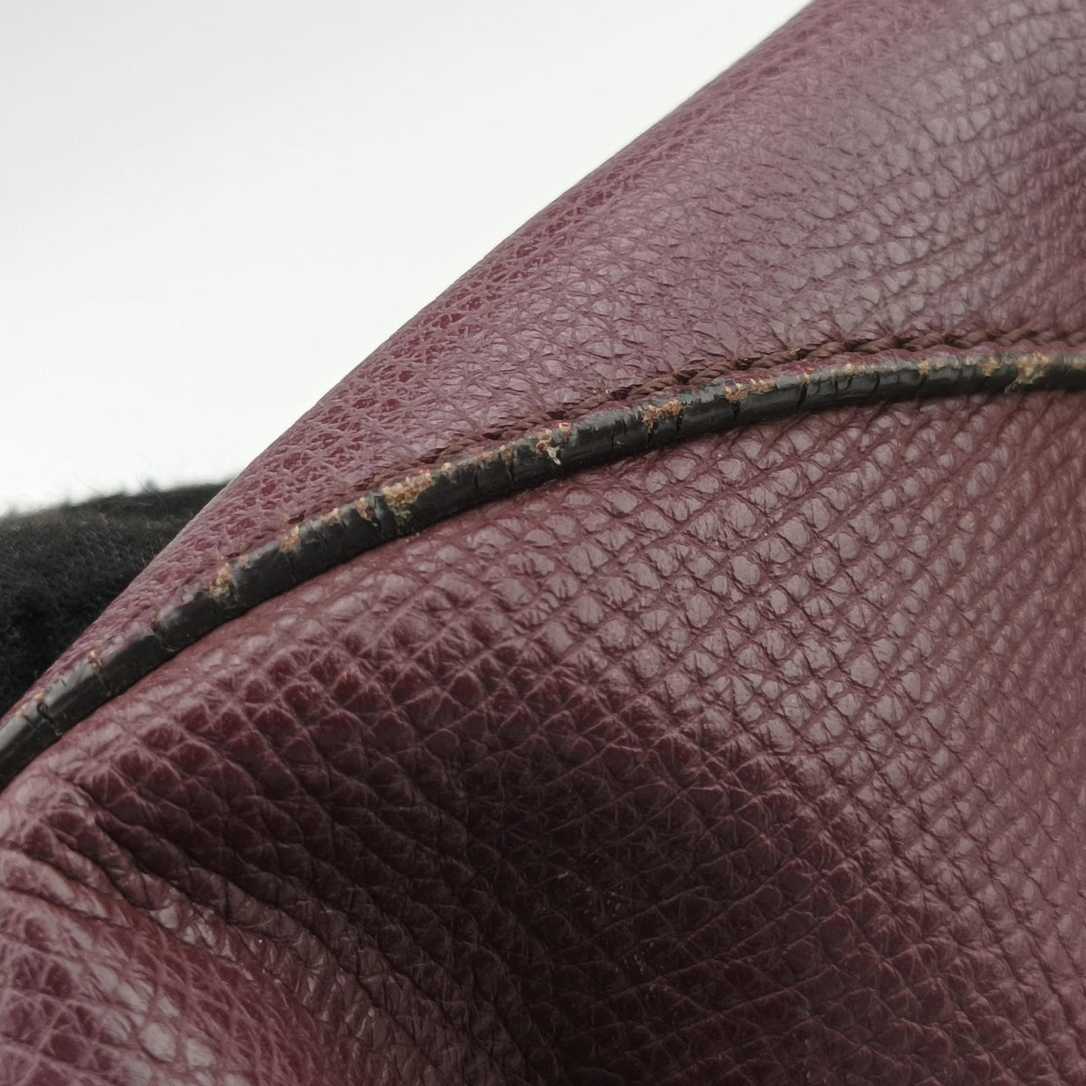 Vintage Burberry Alchester Burgundy Leather  handbag | stylenewstar