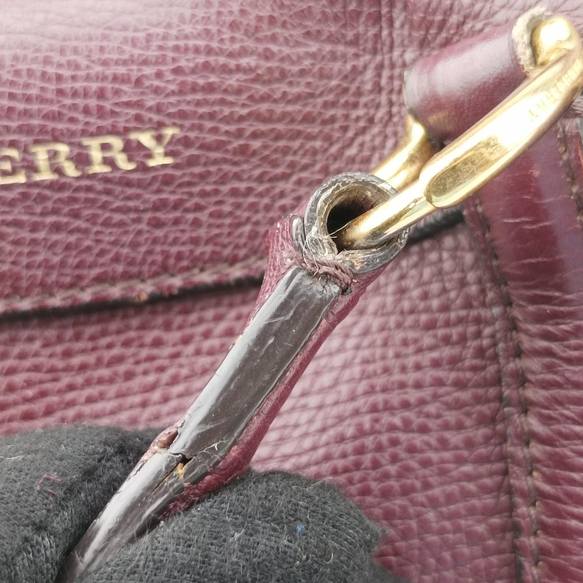 Vintage Burberry Alchester Burgundy Leather  handbag | stylenewstar
