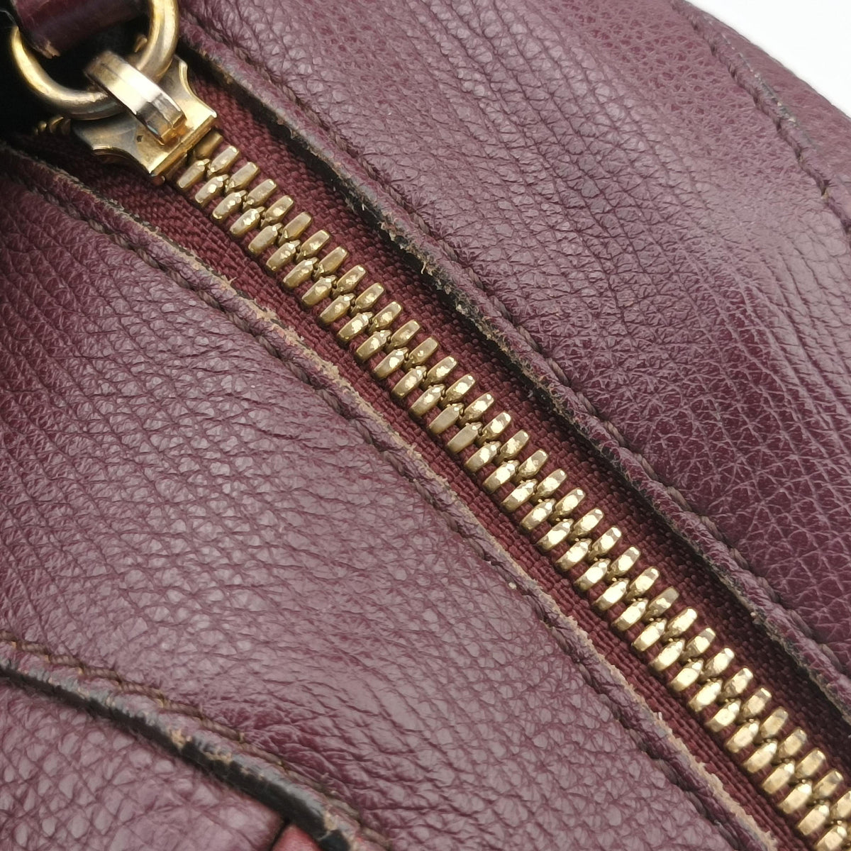 Vintage Burberry Alchester Burgundy Leather  handbag | stylenewstar