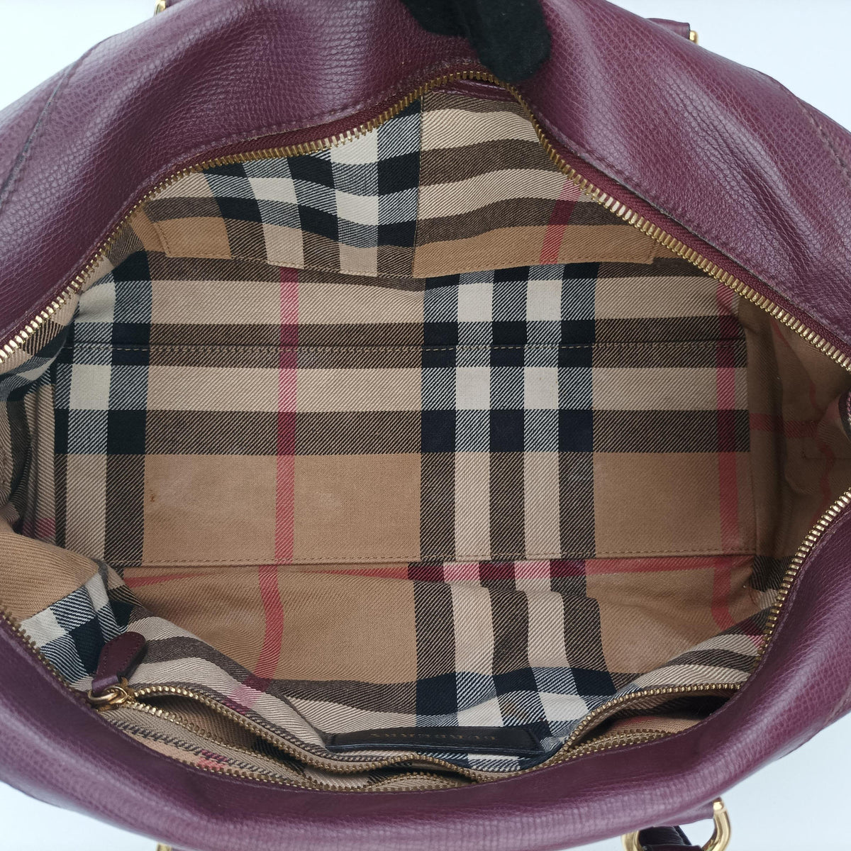 Vintage Burberry Alchester Burgundy Leather  handbag | stylenewstar
