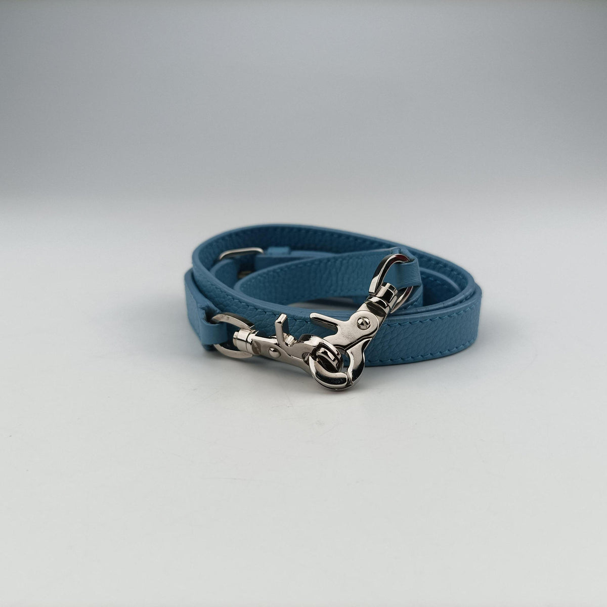 Pre-owned Balenciaga Le Dix Blue leather  shoulderbag | stylenewstar
