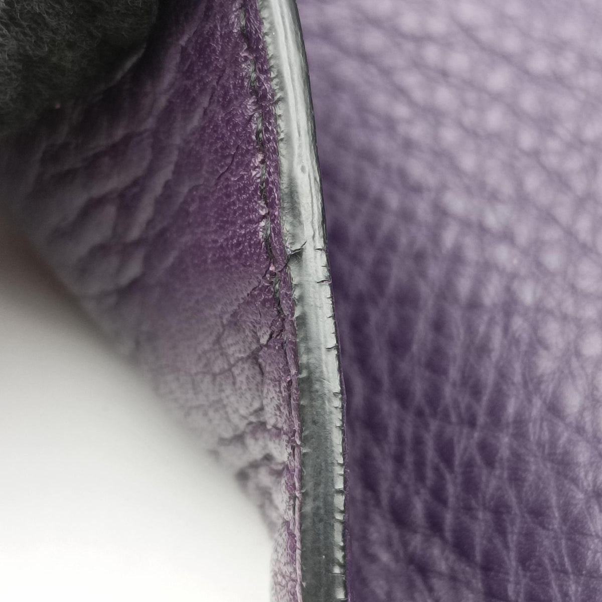Pre-owned Gucci Emily Purple Leather 295403 shoulderbag | stylenewstar