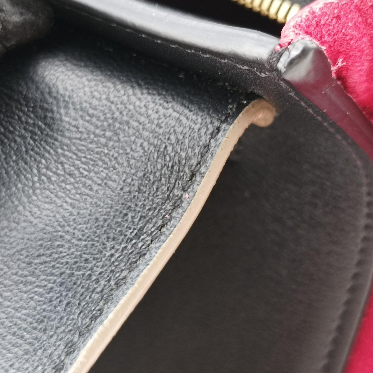 Pre-owned Celine Trapeze Beige×black×pink Suede × leather  shoulderbag | stylenewstar