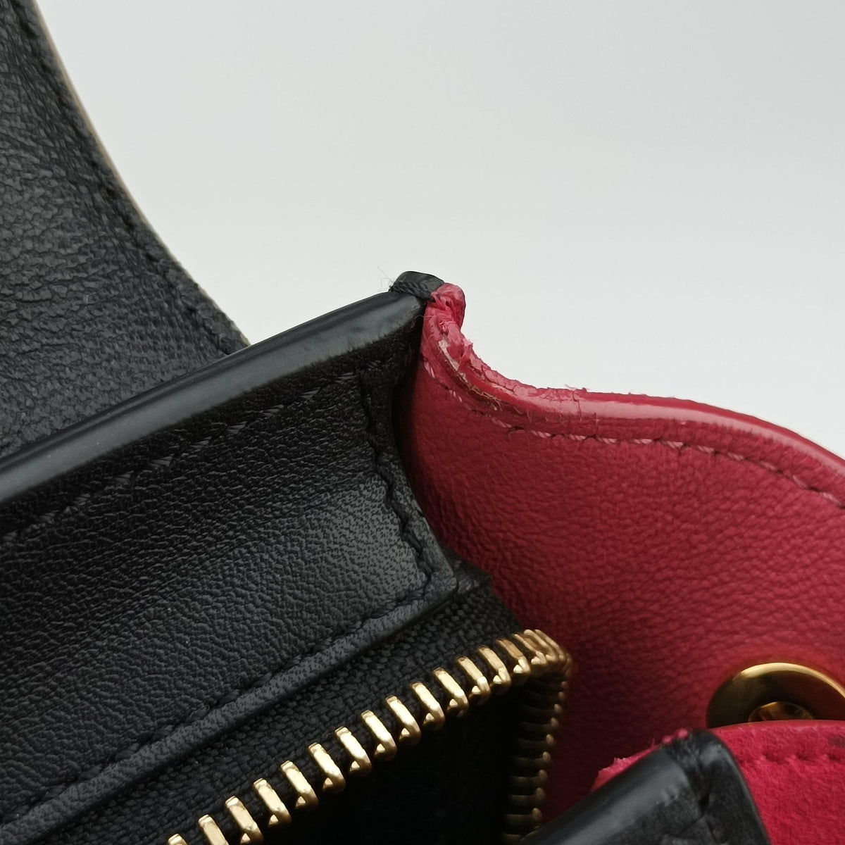 Pre-owned Celine Trapeze Beige×black×pink Suede × leather  shoulderbag | stylenewstar