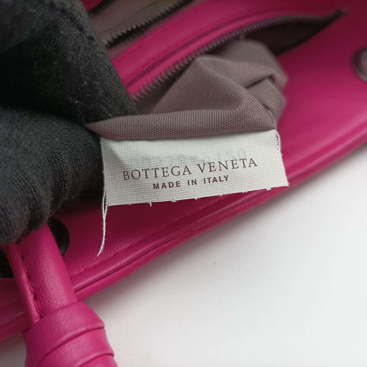 Pre-owned Bottega Veneta Intrecciato Rose lambskin  handbag | stylenewstar