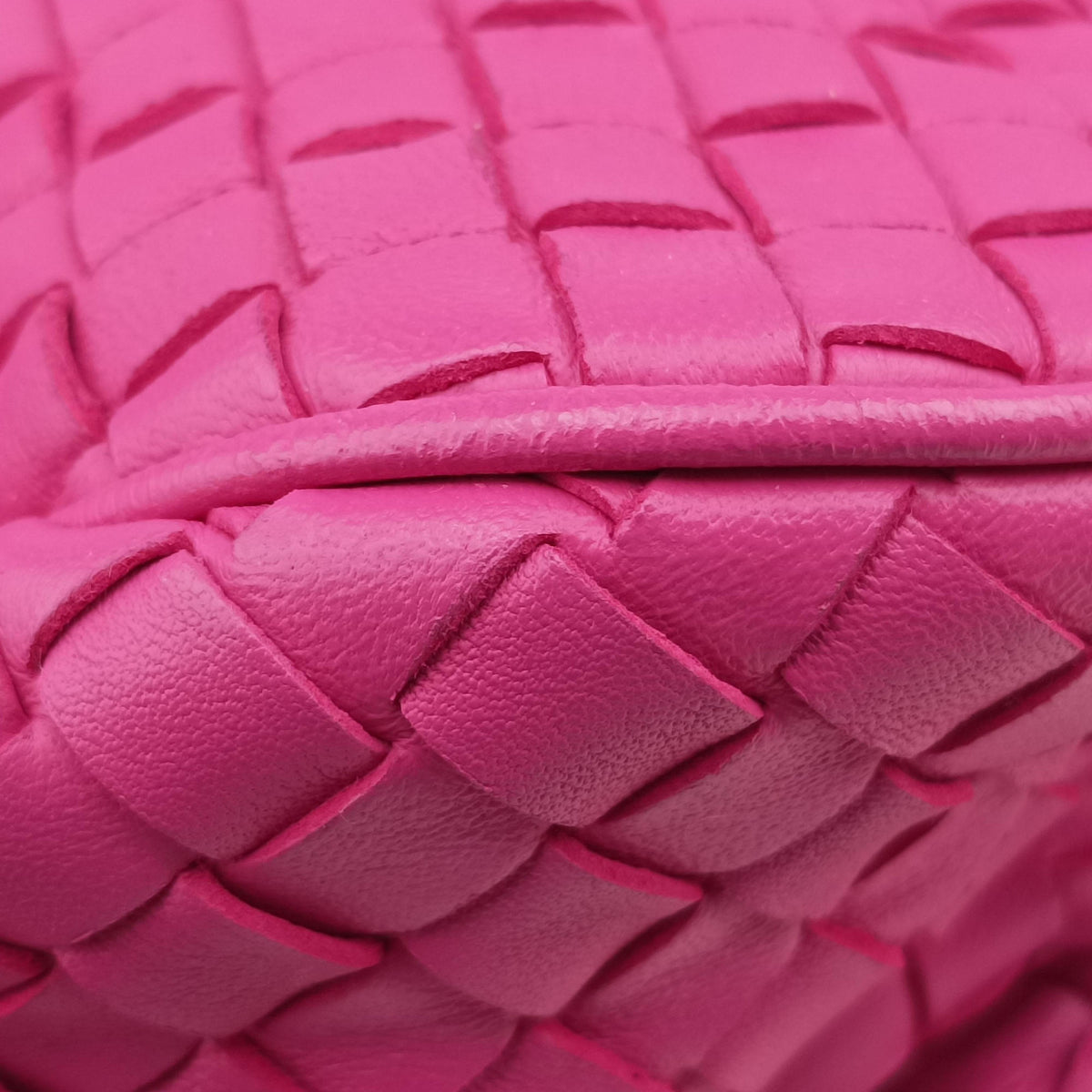 Pre-owned Bottega Veneta Intrecciato Rose lambskin  handbag | stylenewstar