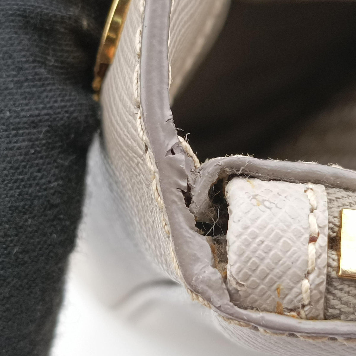 Secondhand Prada Galleria Beige SAFFIANO Leather BN1801 shoulderbag | stylenewstar