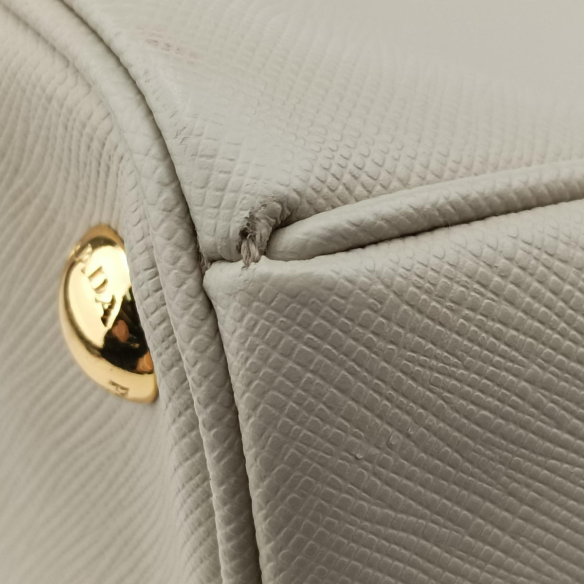 Secondhand Prada Galleria Beige SAFFIANO Leather BN1801 shoulderbag | stylenewstar