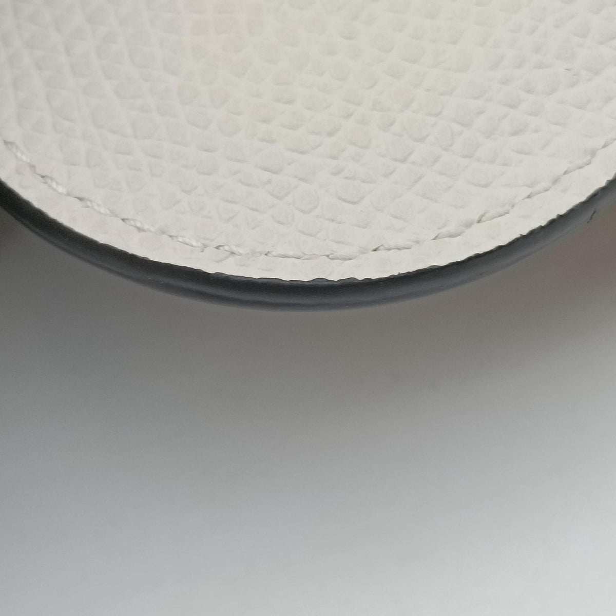 Pre-owned Christian Dior Saddle White Leather  handbag | stylenewstar