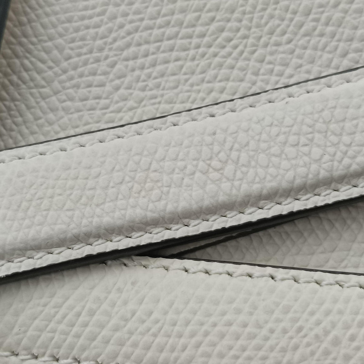 Pre-owned Christian Dior Saddle White Leather  handbag | stylenewstar
