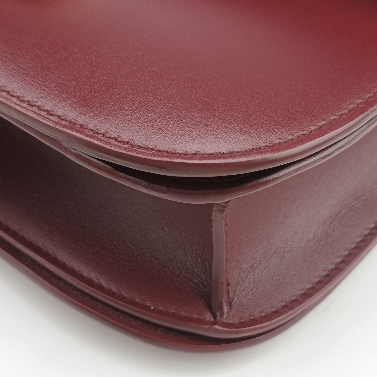 Vintage Celine Classic Box Burgundy Leather  shoulderbag | stylenewstar
