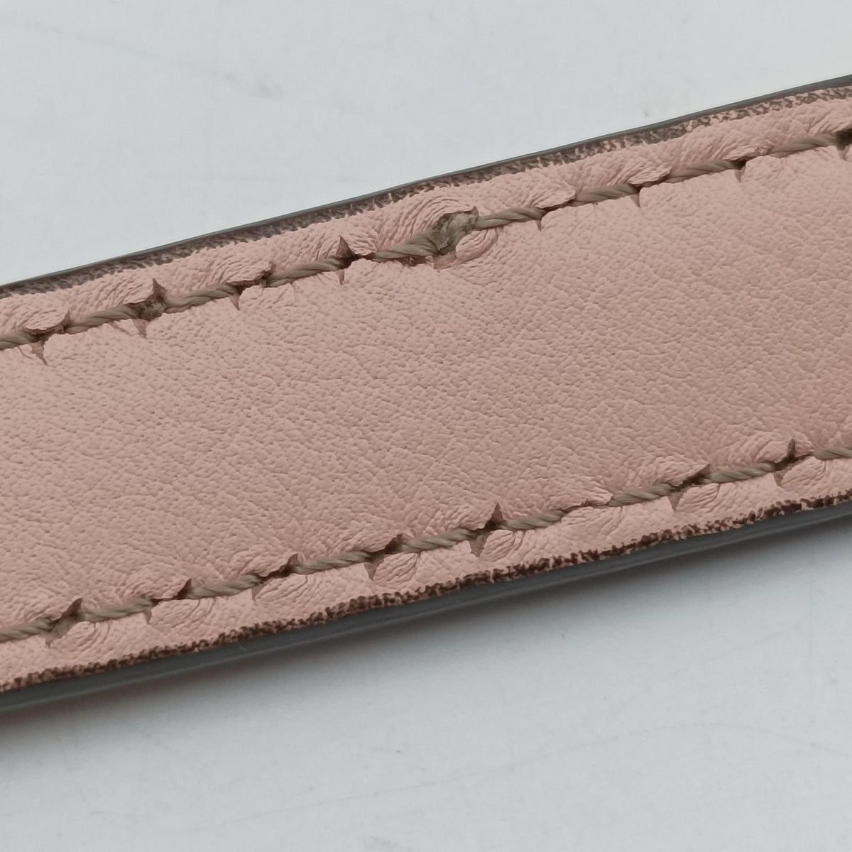 Secondhand Fendi 3 BAGUETTE Pink fur 8BR757 shoulderbag | stylenewstar