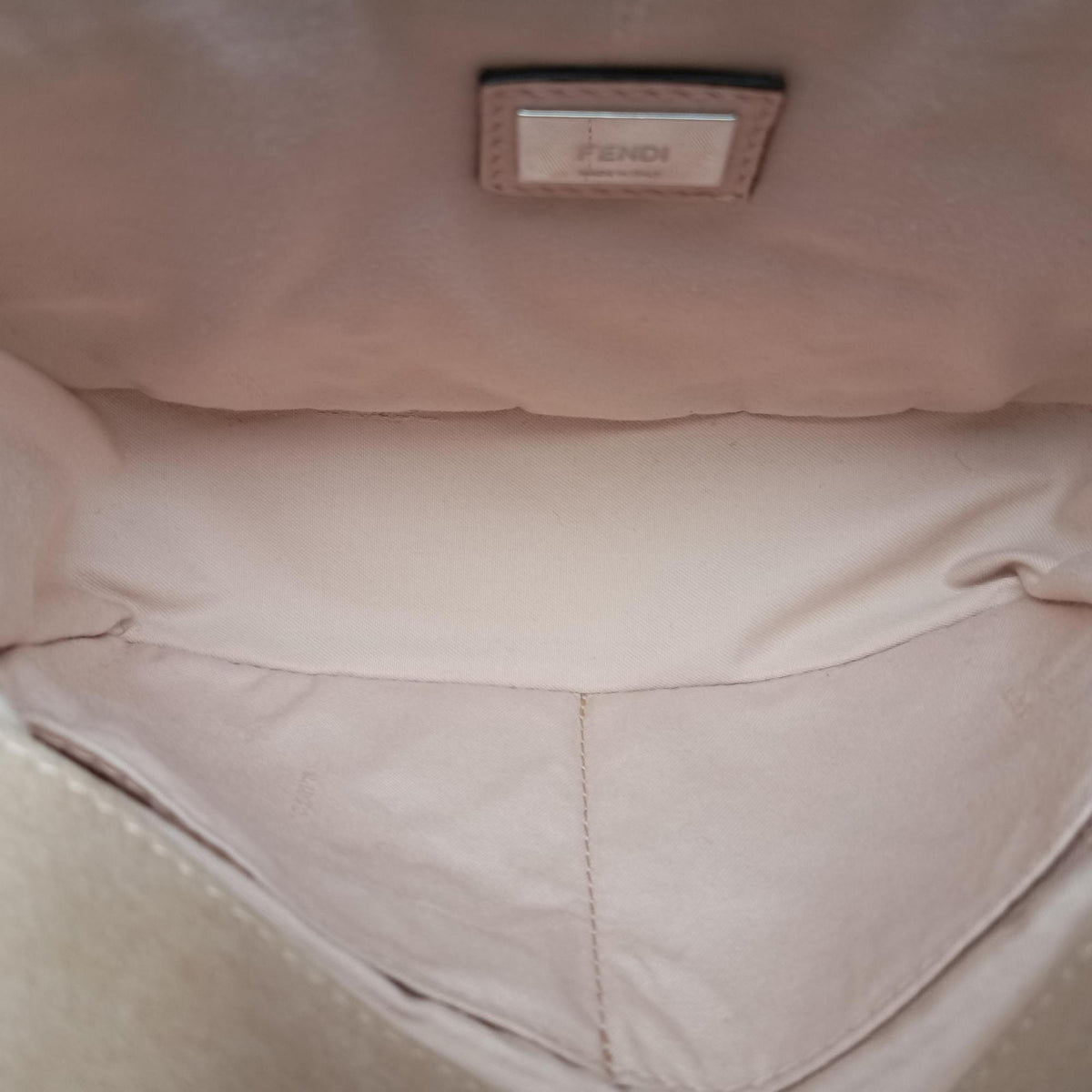 Secondhand Fendi 3 BAGUETTE Pink fur 8BR757 shoulderbag | stylenewstar