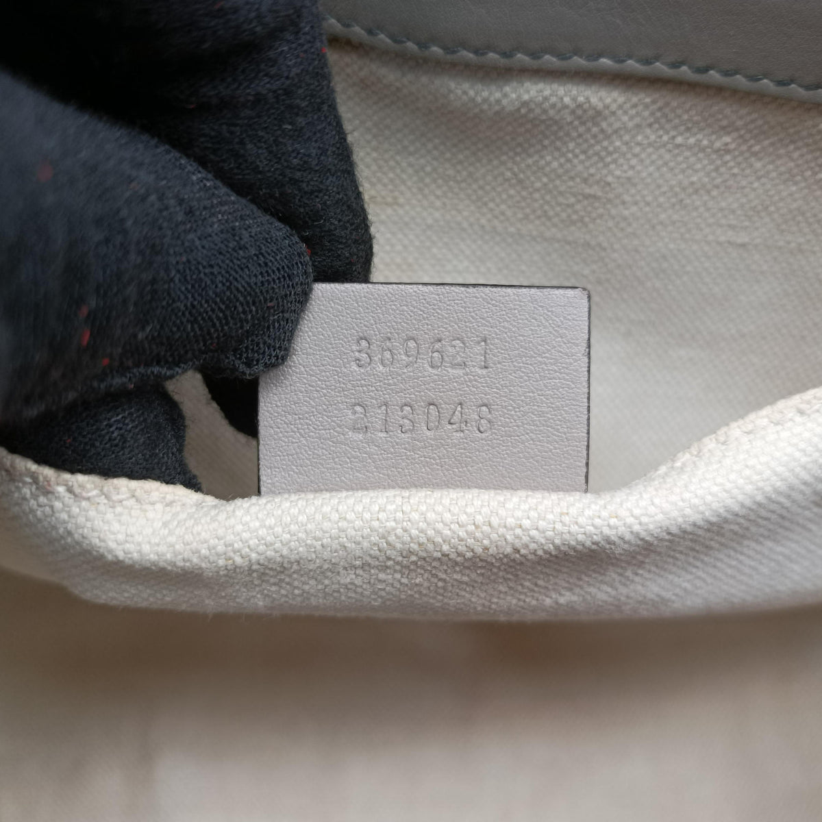 Pre-owned Gucci Emily Grey Leather 369621 shoulderbag | stylenewstar