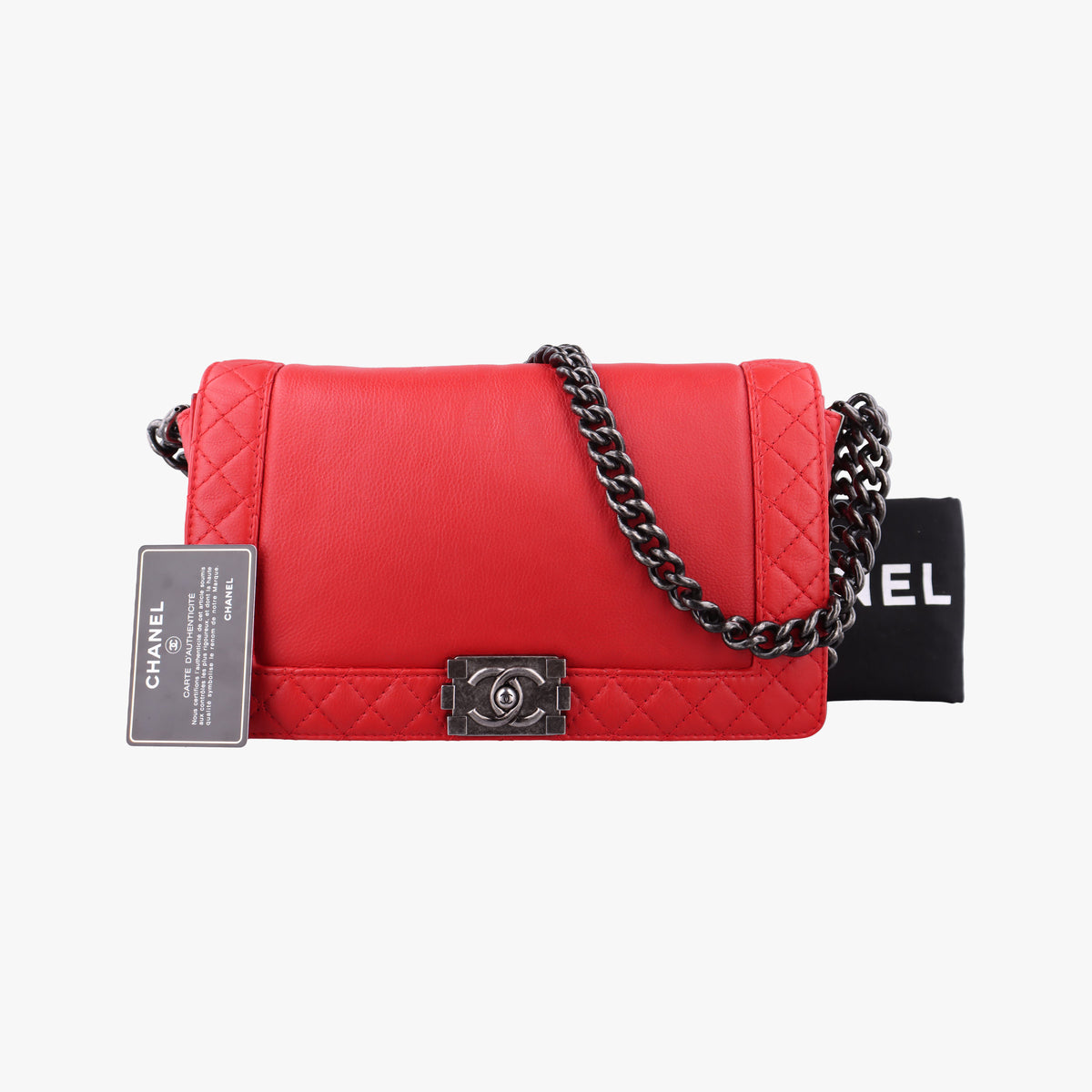 Secondhand Chanel BOY CHANEL Red Leather A67948 shoulderbag | stylenewstar
