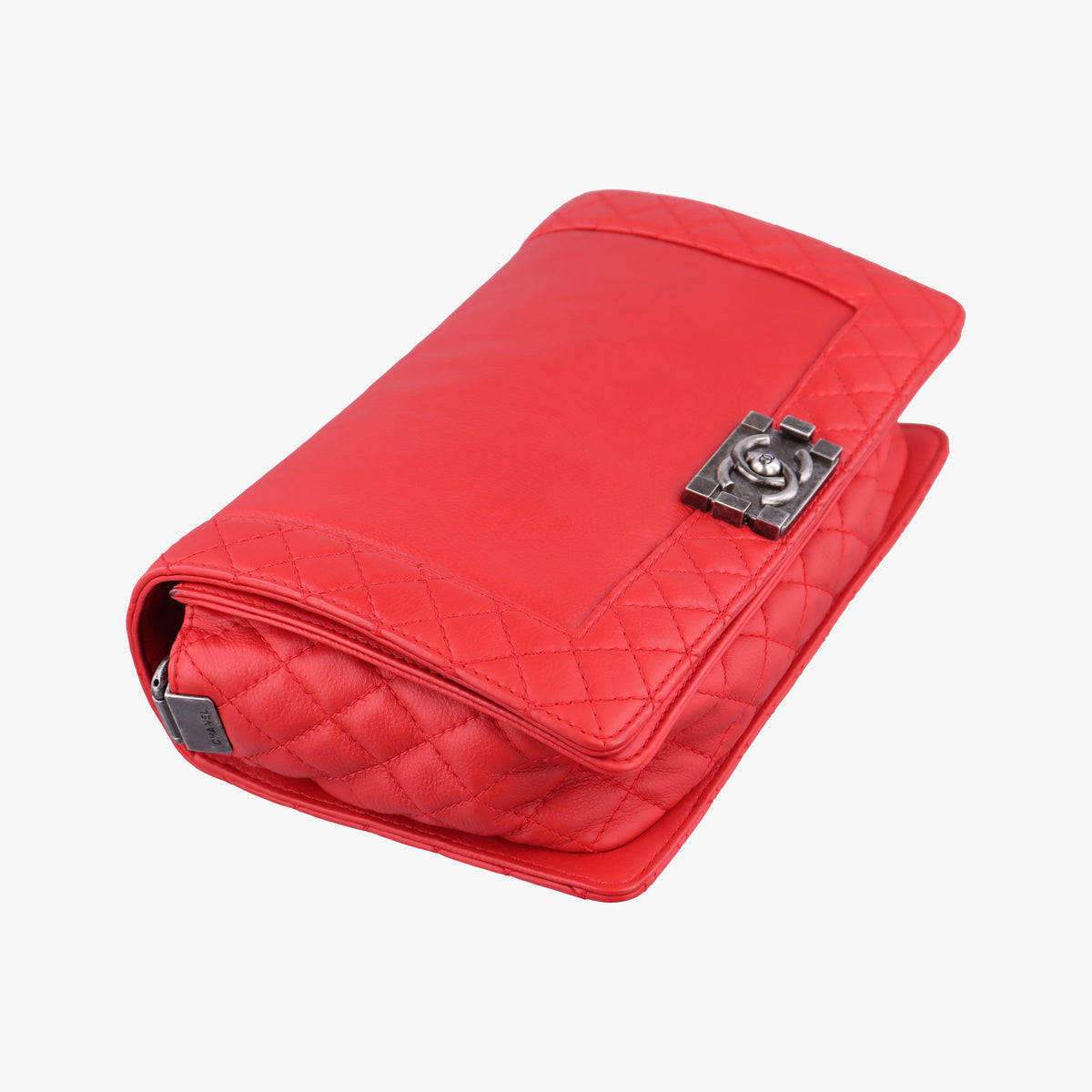 Secondhand Chanel BOY CHANEL Red Leather A67948 shoulderbag | stylenewstar