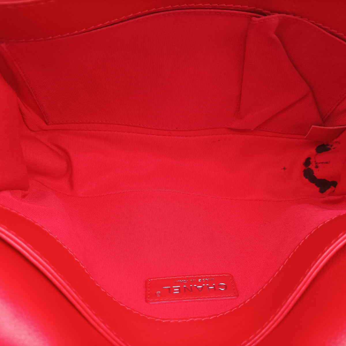 Secondhand Chanel BOY CHANEL Red Leather A67948 shoulderbag | stylenewstar
