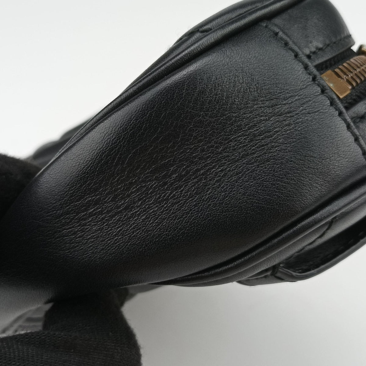 Pre-owned Gucci GG Marmont Black Leather 476434 bum bag/waist bag | stylenewstar