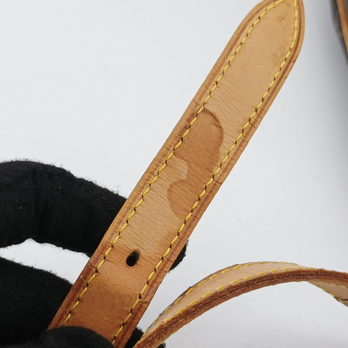 Secondhand Louis Vuitton Mustet Salsa (short strap) Brown Monogram Canvas M51258 shoulderbag | stylenewstar