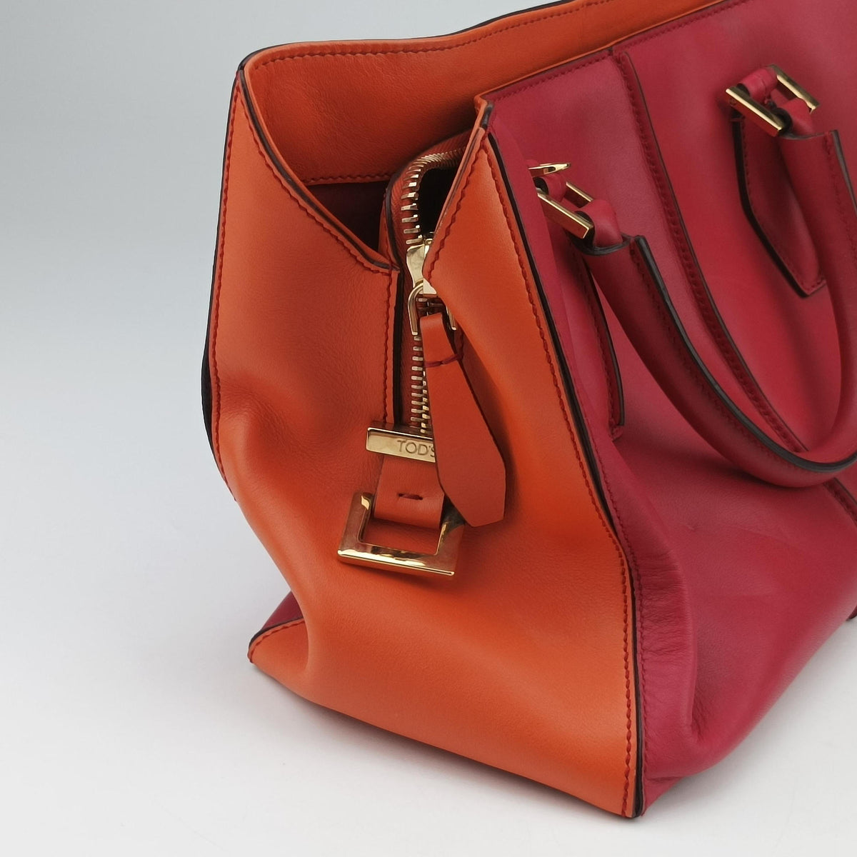 Secondhand TODS D-Styling Red x Orange Leather  shoulderbag | stylenewstar