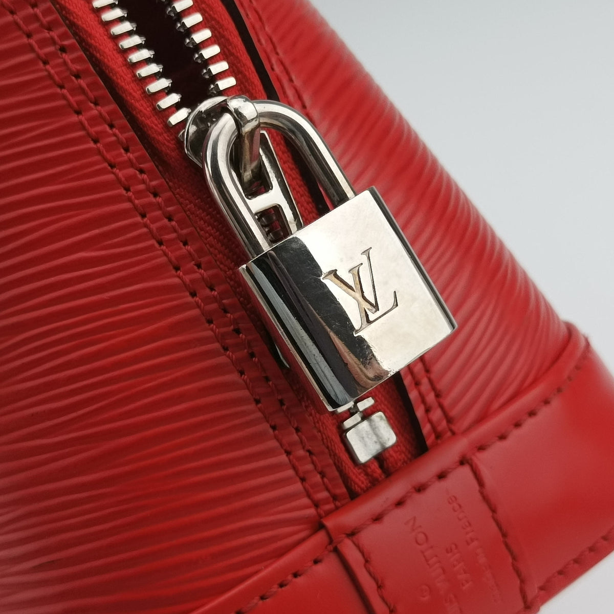 Pre-owned Louis Vuitton Alma BB COQUELICOT epi M50516 shoulderbag | stylenewstar
