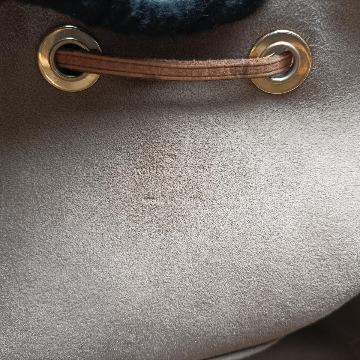 Pre-owned Louis Vuitton Petit Noe Noir Monogram Multicolor M42230 shoulderbag | stylenewstar