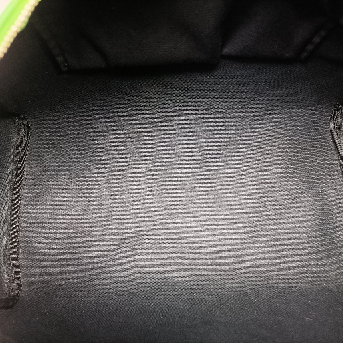 Pre-owned Gucci UNICEF Joy Green x White x Black PVC coated canvas 189895 handbag | stylenewstar
