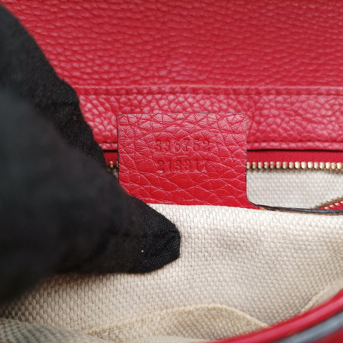 Pre-owned Gucci SOHO Red Leather 336752 shoulderbag | stylenewstar