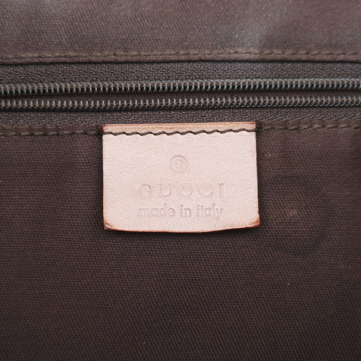 Pre-owned Gucci Abbey Pink canvas 131326 shoulderbag | stylenewstar