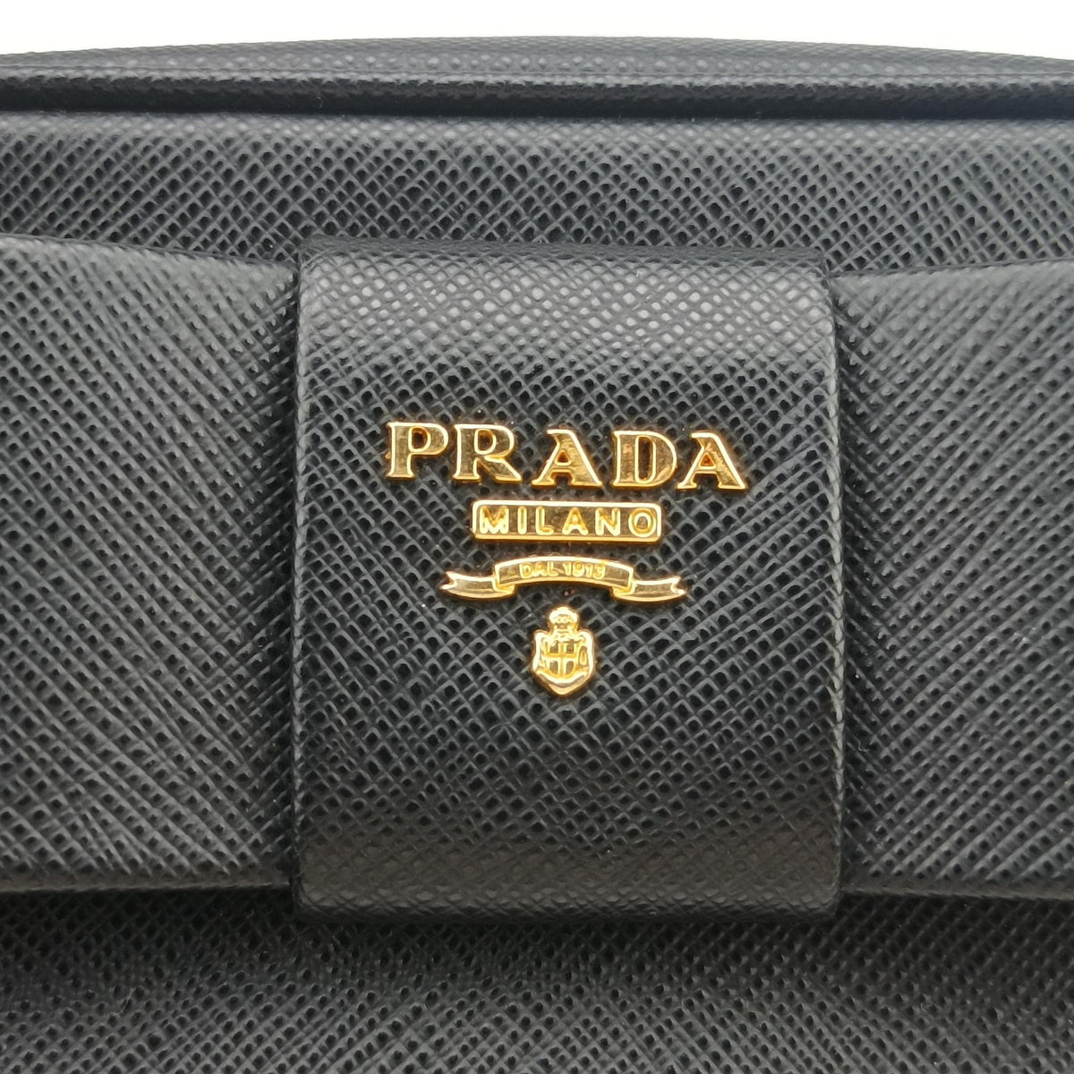 Pre-owned Prada Ribbon Mini Pochette Black SAFFIANO Leather 1NF674 clutchbag | stylenewstar