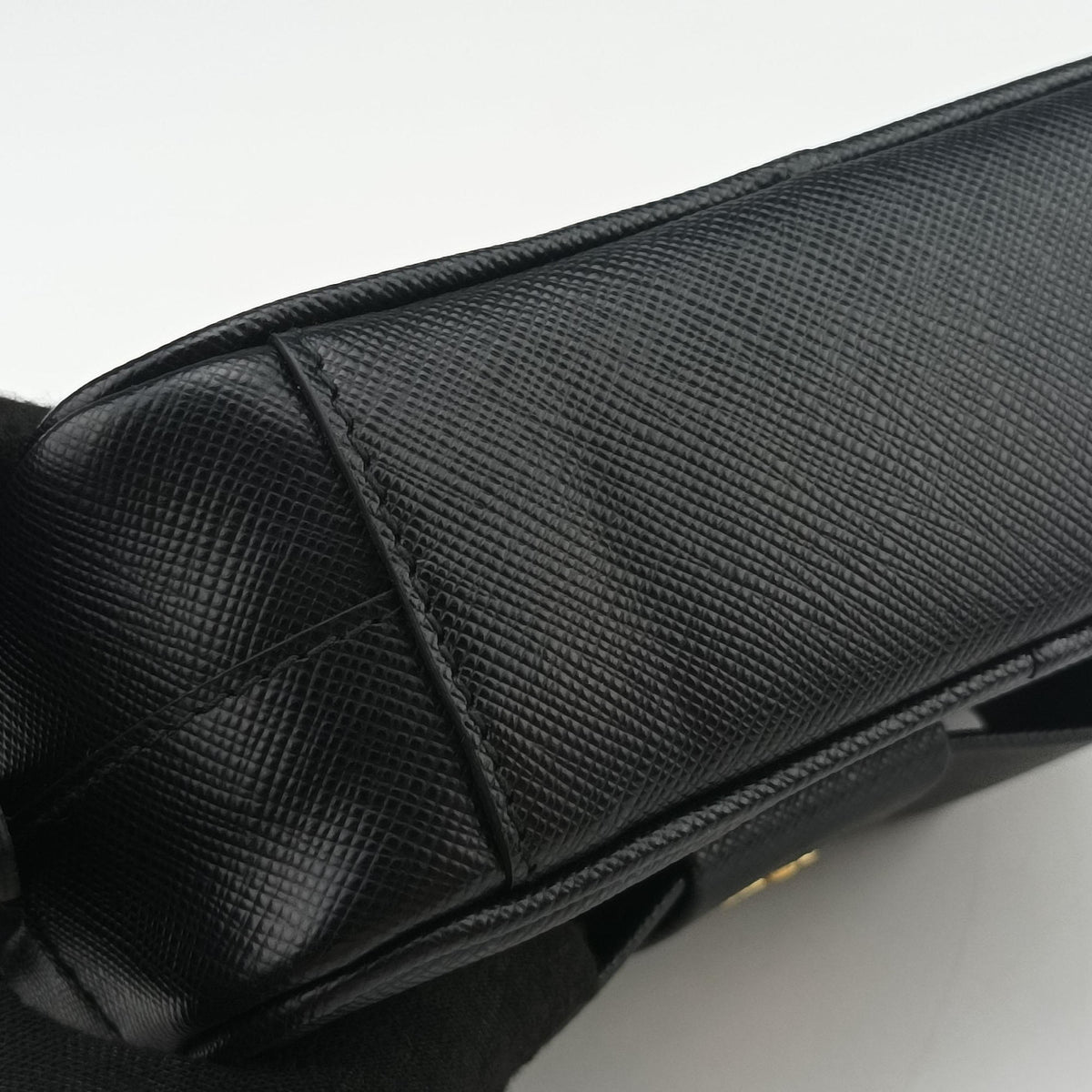 Pre-owned Prada Ribbon Mini Pochette Black SAFFIANO Leather 1NF674 clutchbag | stylenewstar