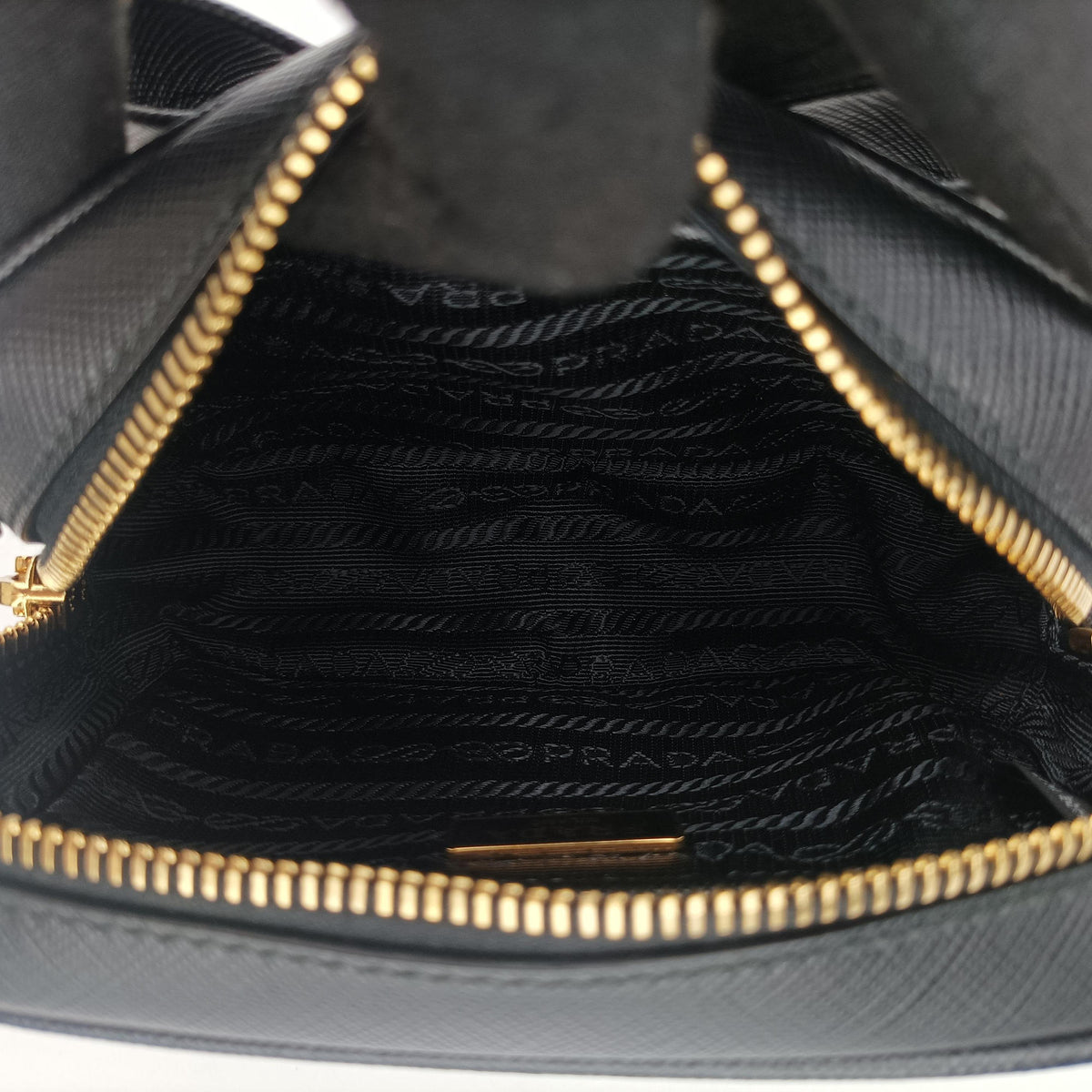 Pre-owned Prada Ribbon Mini Pochette Black SAFFIANO Leather 1NF674 clutchbag | stylenewstar
