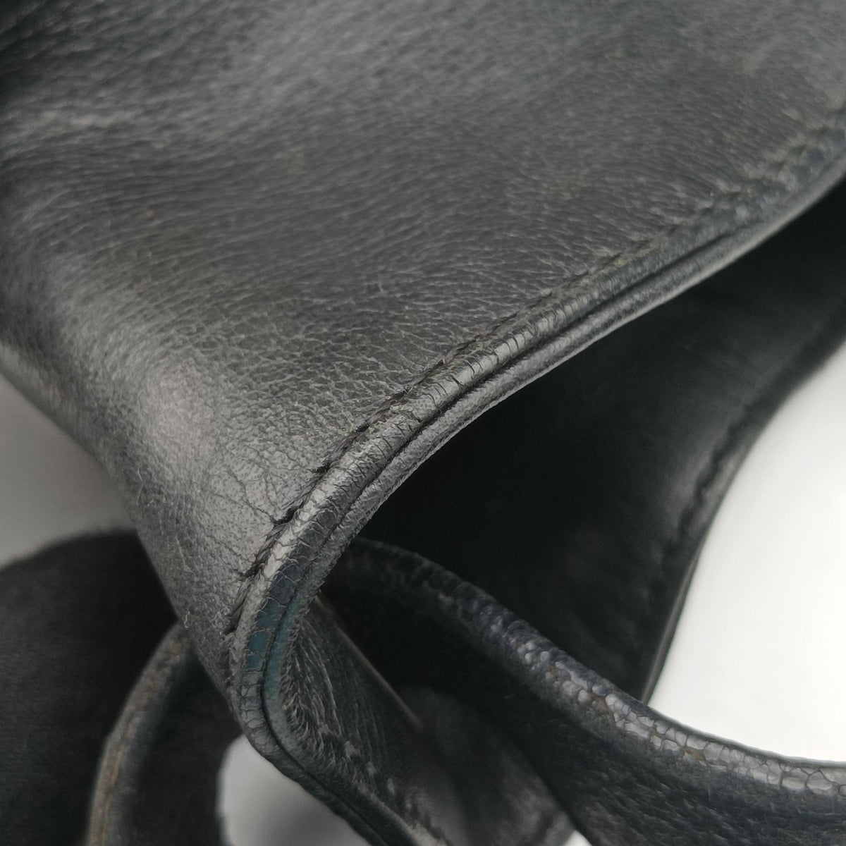 Pre-owned Fendi Toile de Cuir Black Leather 8BR579 handbag | stylenewstar