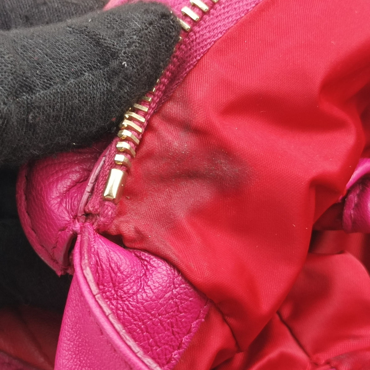 Vintage Celine Vintege Pink Leather  shoulderbag | stylenewstar