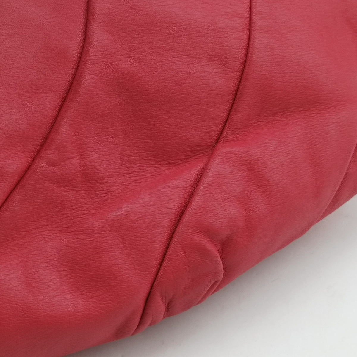 Vintage Celine Vintege Pink Leather  shoulderbag | stylenewstar