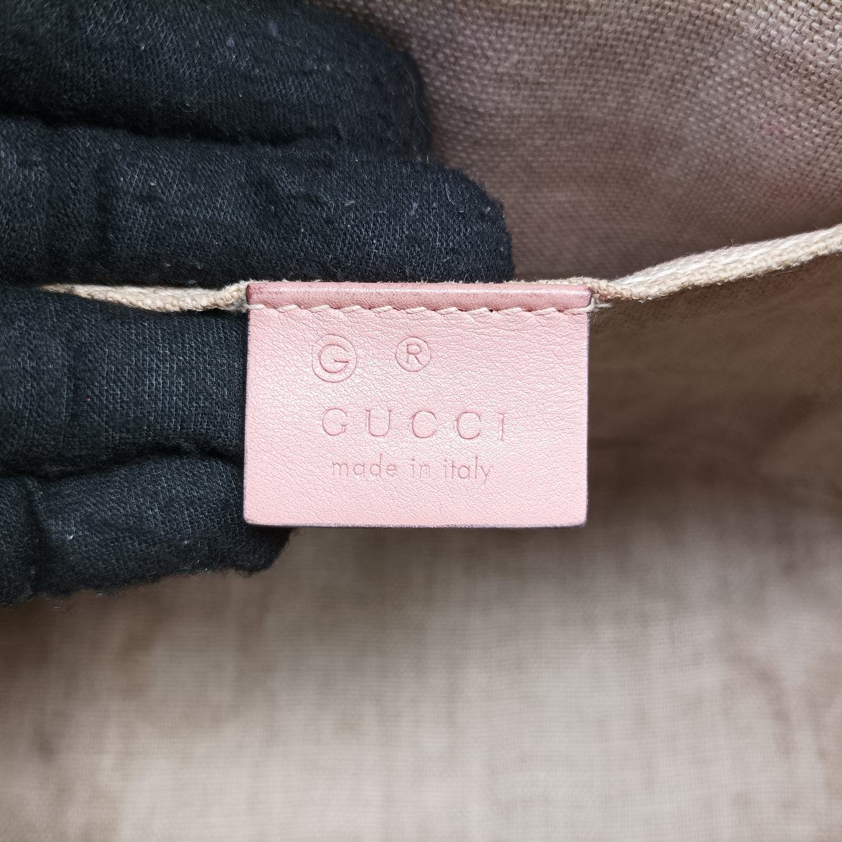Pre-owned Gucci Microguccissima Pink Leather 449654 shoulderbag | stylenewstar