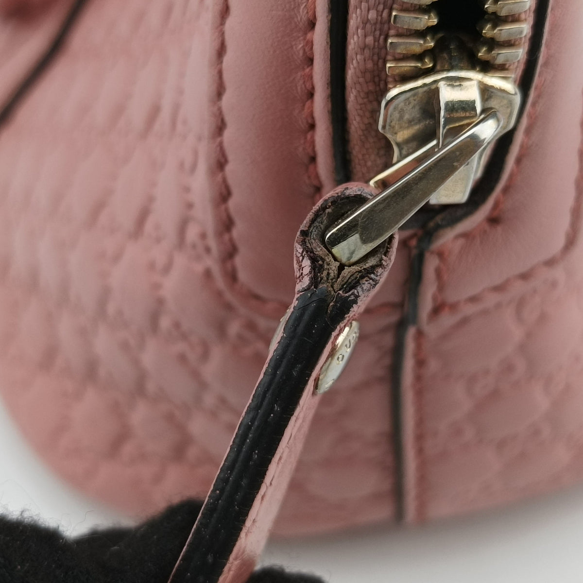 Pre-owned Gucci Microguccissima Pink Leather 449654 shoulderbag | stylenewstar