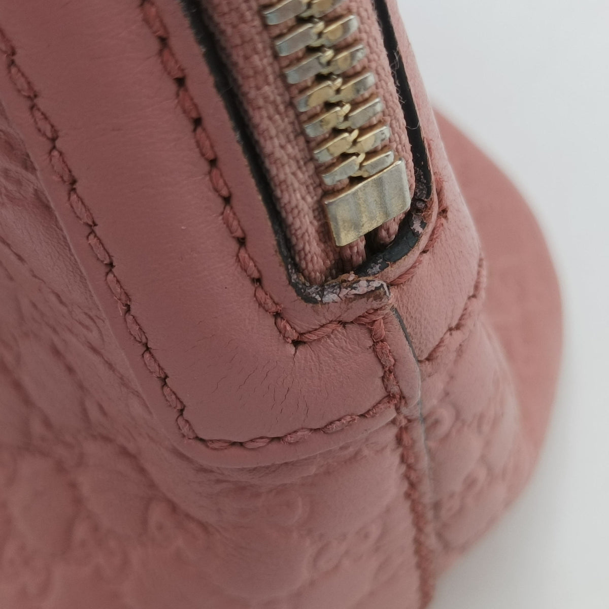 Pre-owned Gucci Microguccissima Pink Leather 449654 shoulderbag | stylenewstar