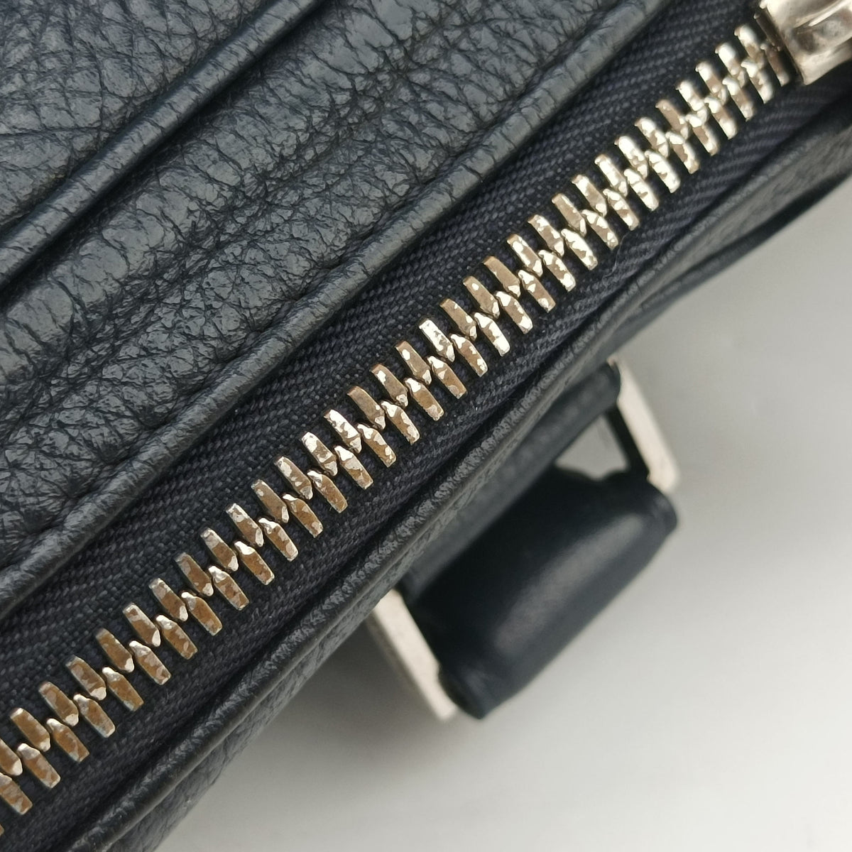 Pre-owned Dior Homme Zip Briefcase Navy leather  shoulderbag | stylenewstar