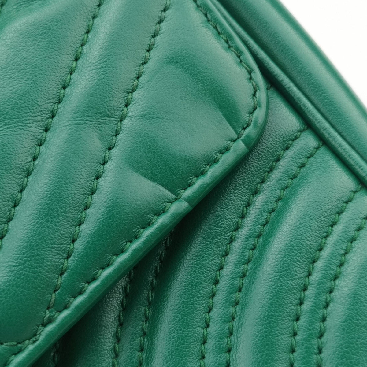 Pre-owned Gucci GG Marmont Green Leather 443497 shoulderbag | stylenewstar