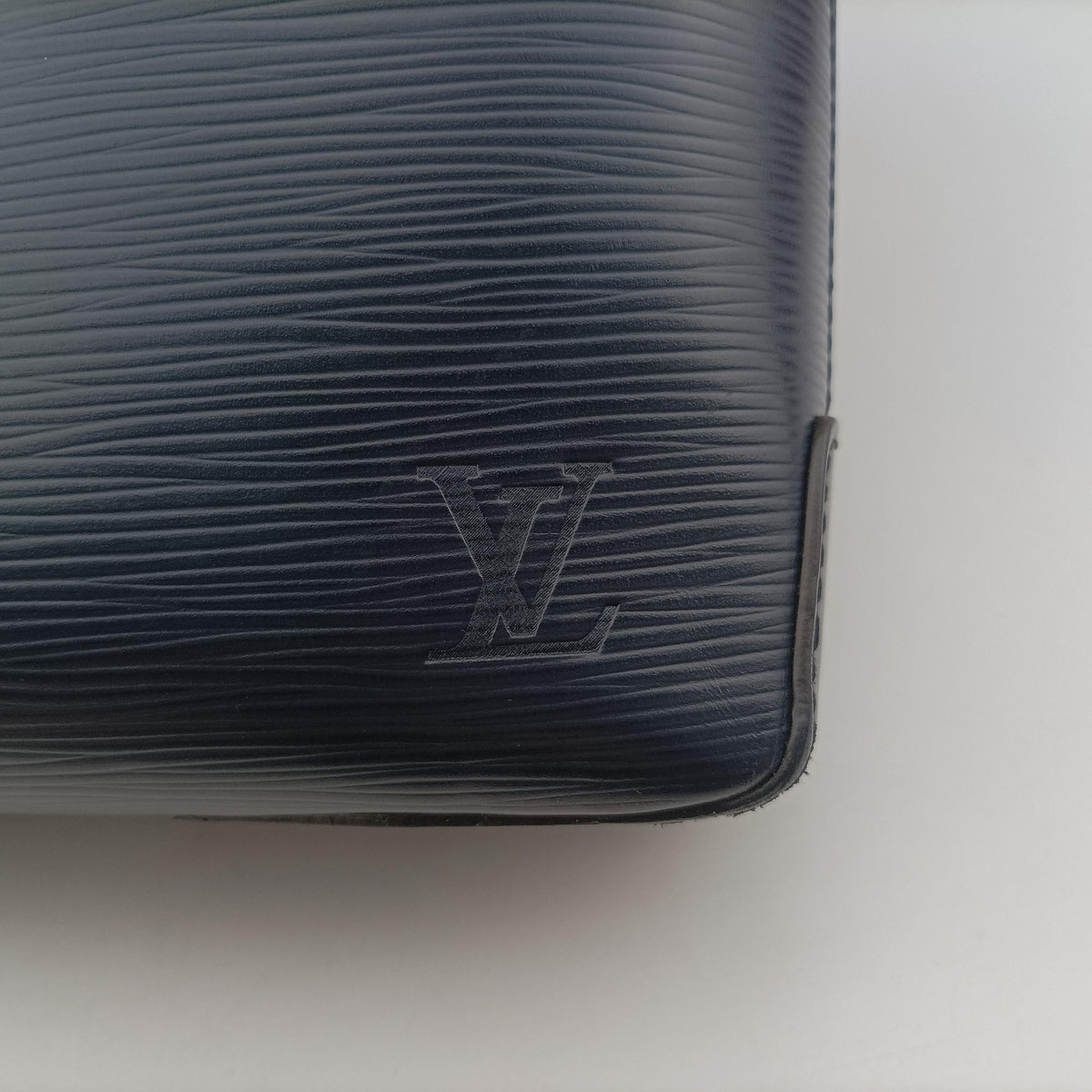 Pre-owned Louis Vuitton Oliver Briefcase Navy Epi M51690 handbag | stylenewstar