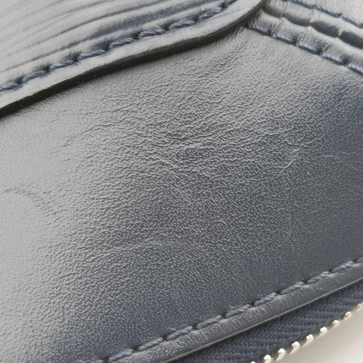 Pre-owned Louis Vuitton Oliver Briefcase Navy Epi M51690 handbag | stylenewstar