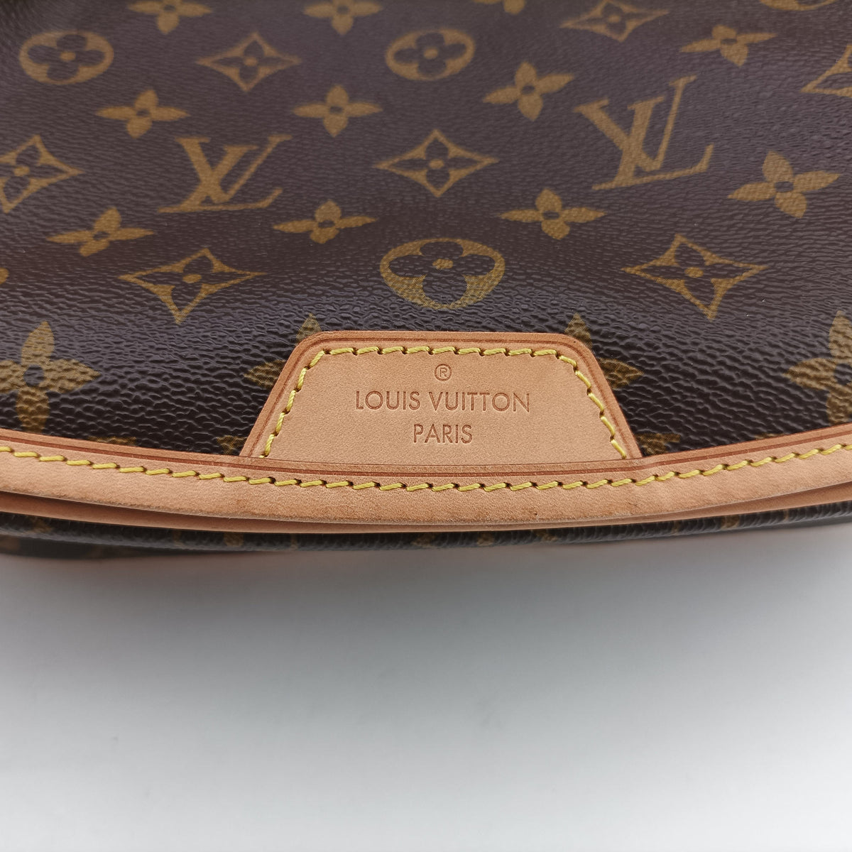Secondhand Louis Vuitton Menilmontant PM Brown Monogram canvas M40474 shoulderbag | stylenewstar