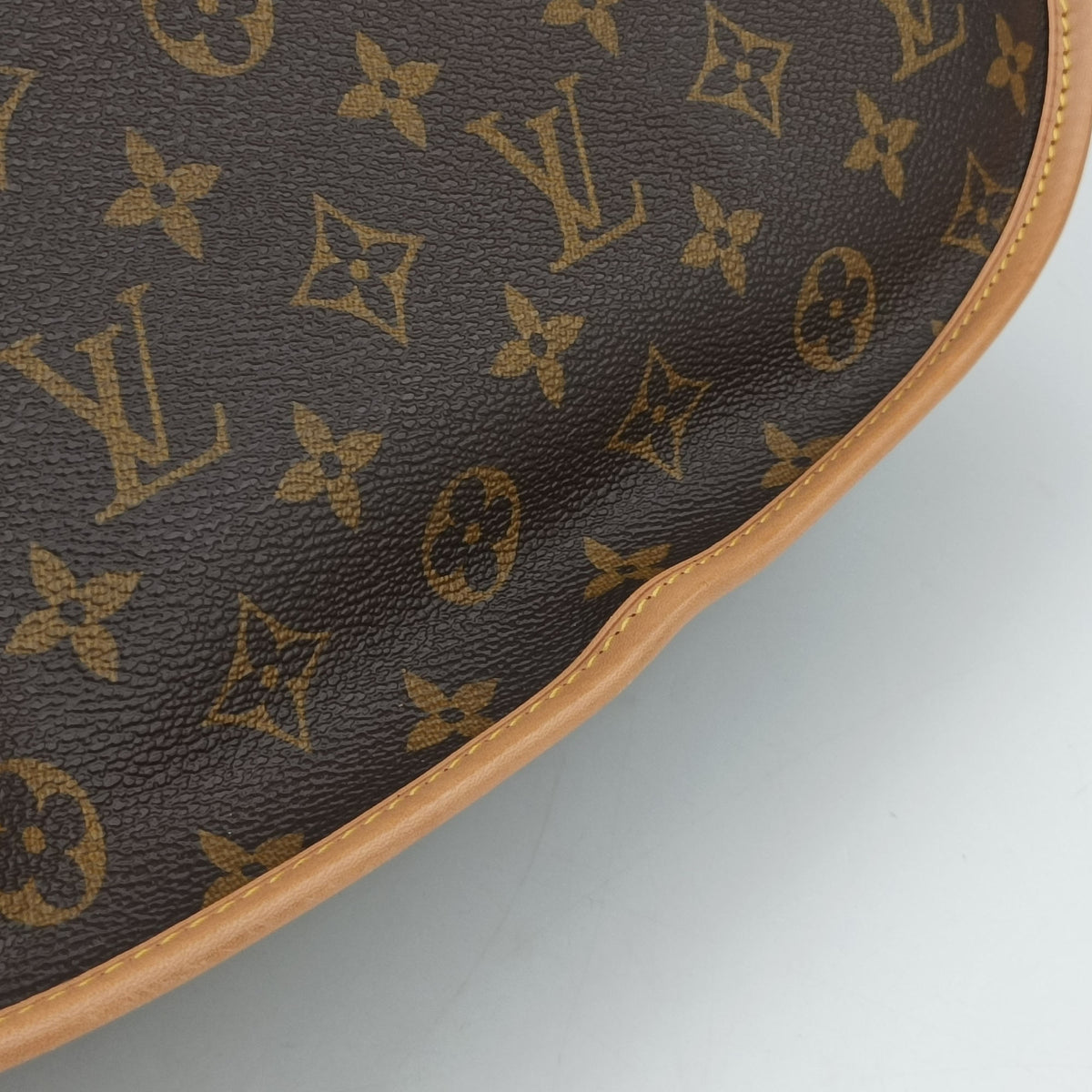 Secondhand Louis Vuitton Menilmontant PM Brown Monogram canvas M40474 shoulderbag | stylenewstar