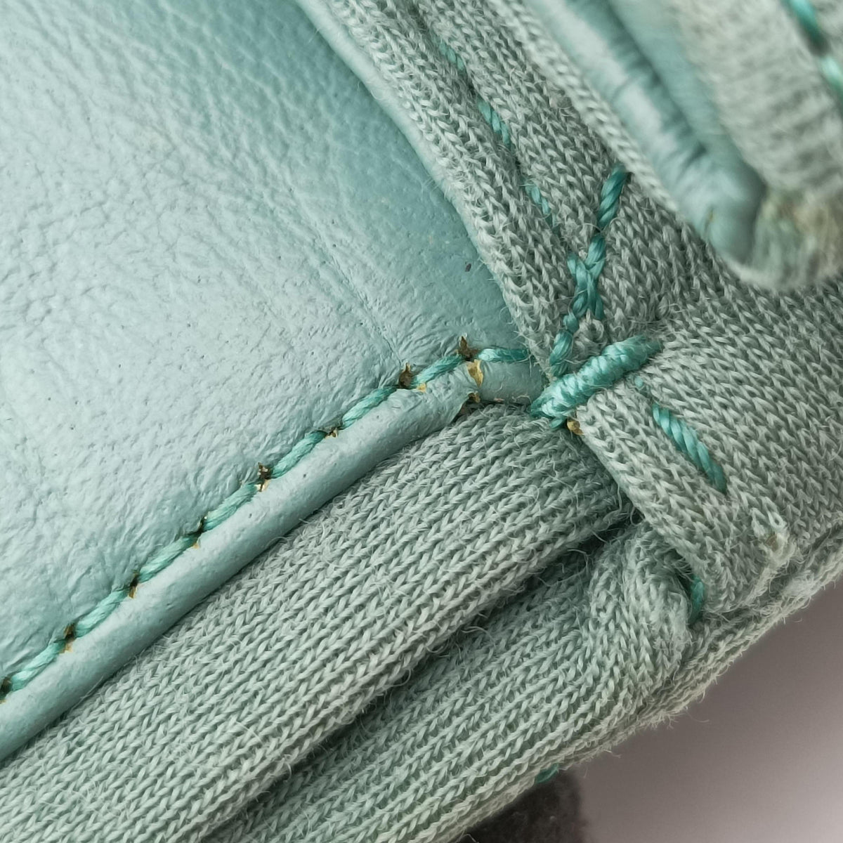 Secondhand Chanel 2.55 Matelasse Green Fabric A66985 shoulderbag | stylenewstar