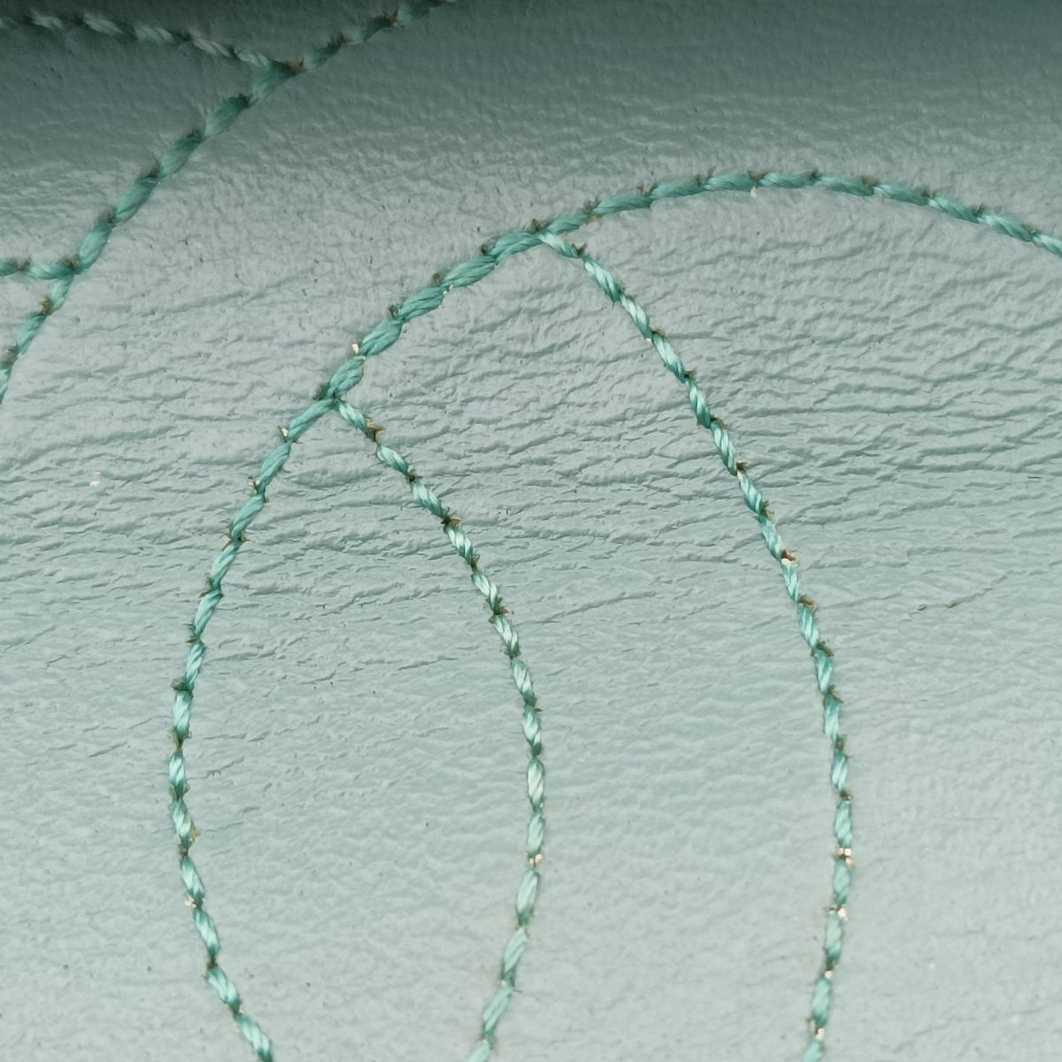 Secondhand Chanel 2.55 Matelasse Green Fabric A66985 shoulderbag | stylenewstar