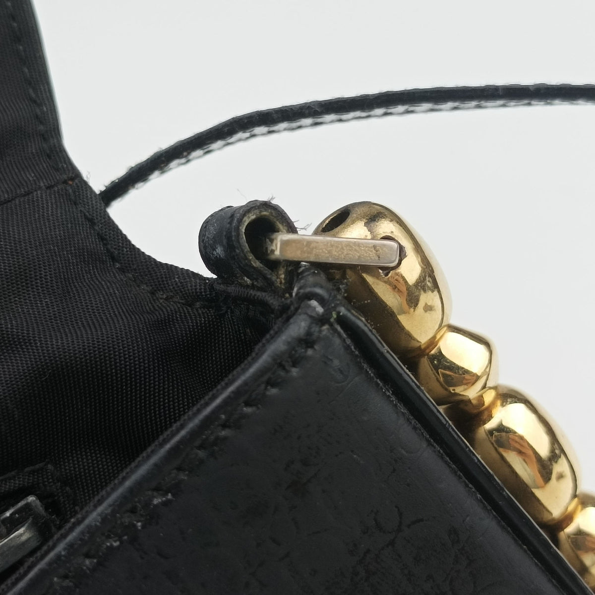 Vintage Christian Dior Malice pearl Black patent  shoulderbag | stylenewstar